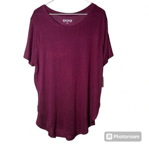 Mudd Brand Women's Rich Burgundy Short Sleeve Top-Size X-Large-Like New